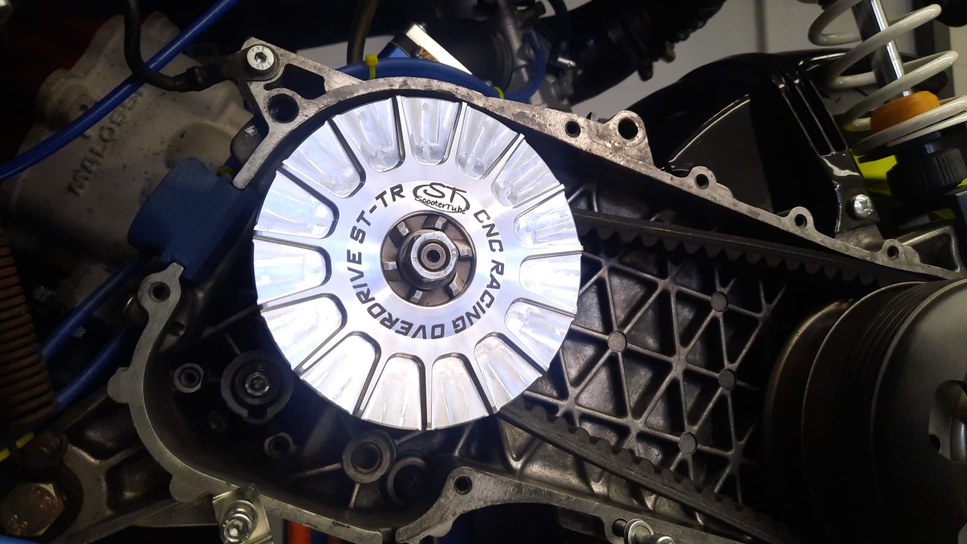 Kit TORSEN Puleggia MARMITTA ST-180R CARBON PER PIAGGIO CILINDRI GILARDONI/MALOSSI 180cc consegna in 15 giorni - immagine 2